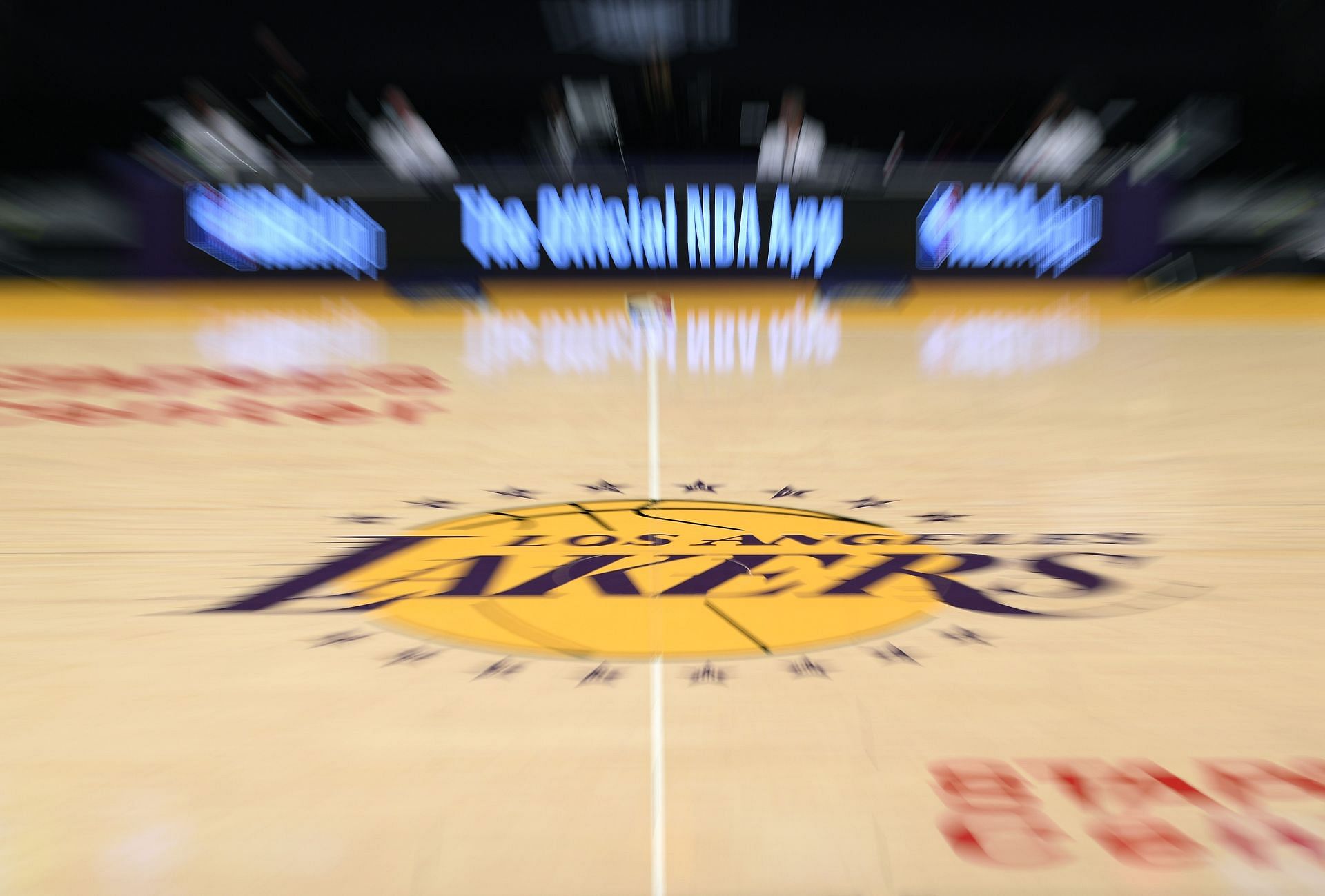 Los Angeles Clippers v Los Angeles Lakers