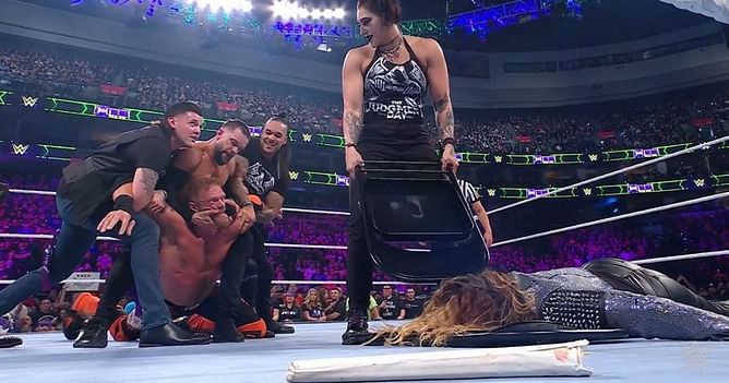 WWE Extreme Rules में दिग्गज का बुरा हाल करने के बाद पूर्व चैंपियन ने तोड़ी चुप्पी, दिया बड़ा बयान