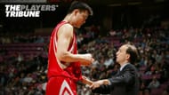 Jeff Van Gundy next to Yao.