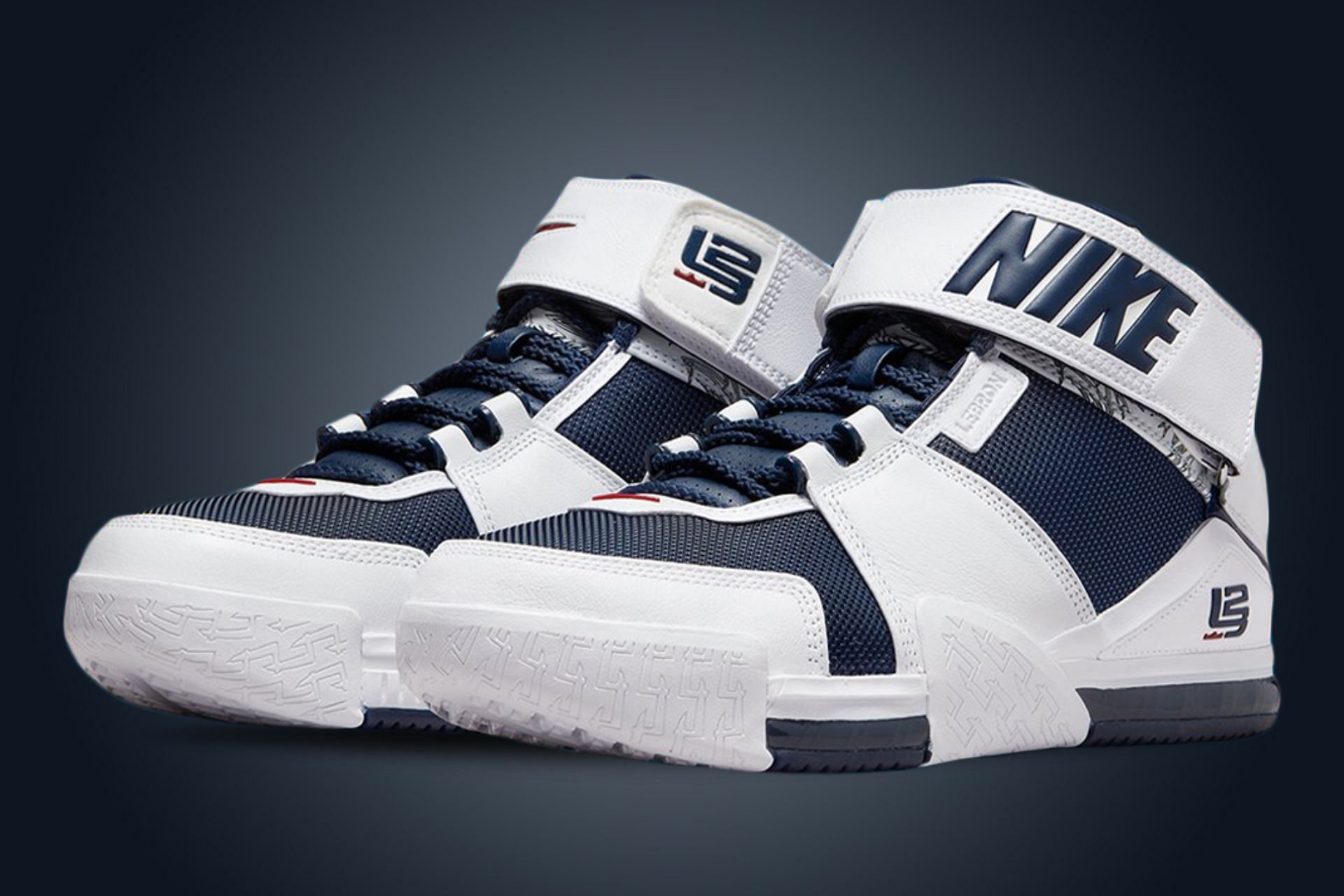 Nike LeBron 2 USA edition (Image via Nike)