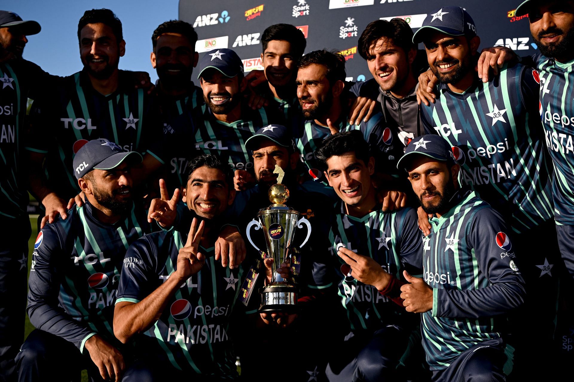 New Zealand v Pakistan: Final - Tri-Series