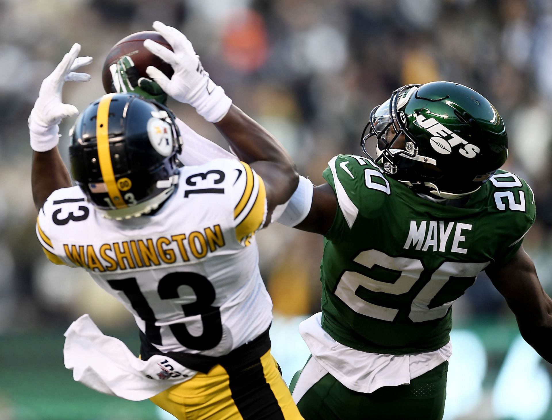 James Washington (left) in action for the Pittsburgh Steelers