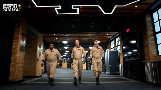 WATCH: Eli and Peyton Manning team up with NFL legend for hilarious Ghostbusters skit