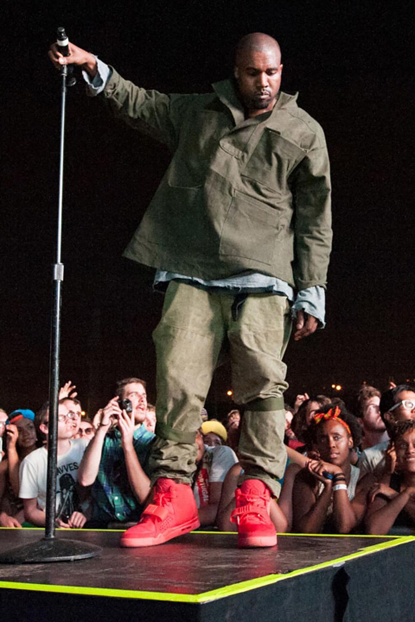 Kanye West wearing the Nike Air Yeezy at the Governor&#039;s Ball, 2013 (Image via Dana Yavin)