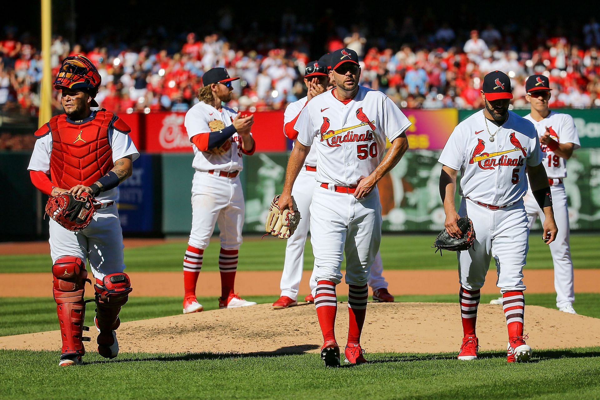 Cardinals' Adam Wainwright Returning For One More Season - Fastball