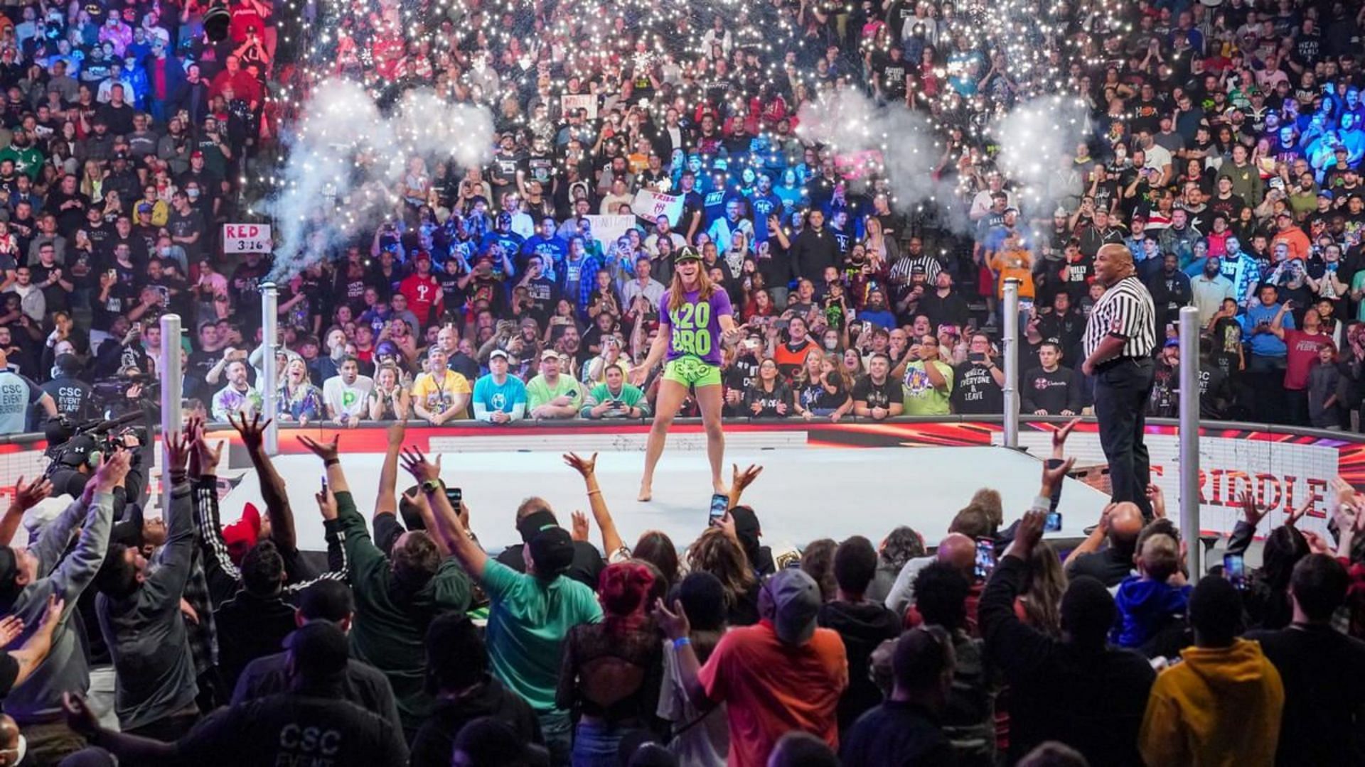 The crowd&#039;s reaction to Matt Riddle&#039;s entrance at Extreme Rules (Source: WWE.com)