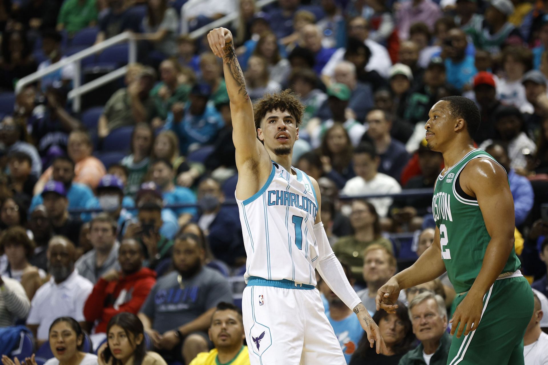 Report: LaMelo Ball to Miss Start of Hornets' Regular Season with