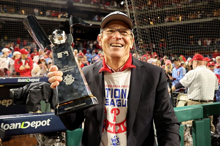 The #Phillies have had the NL championship trophy on display and available  for photos this spring. Shiny.