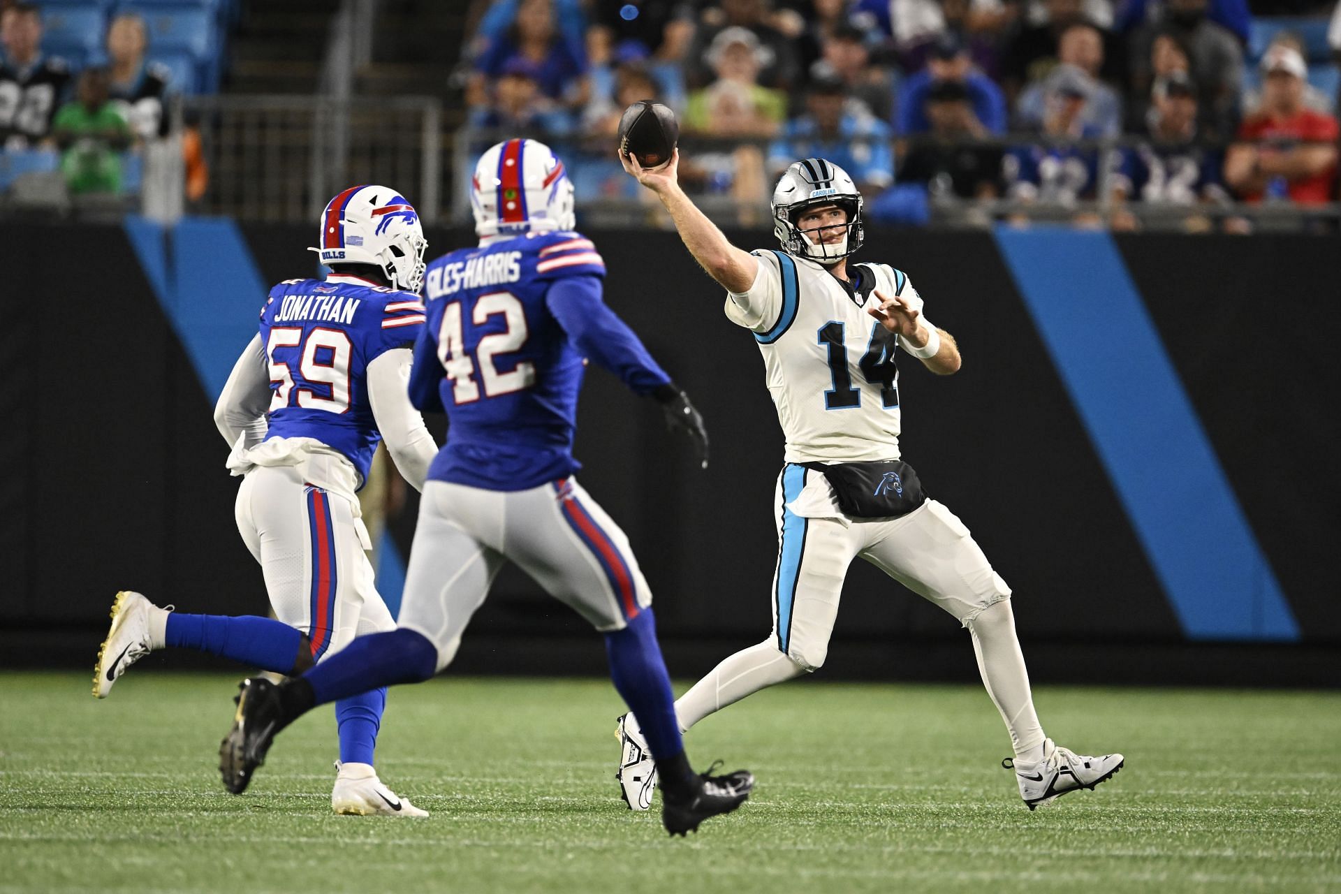 Buffalo Bills defense v Carolina Panthers