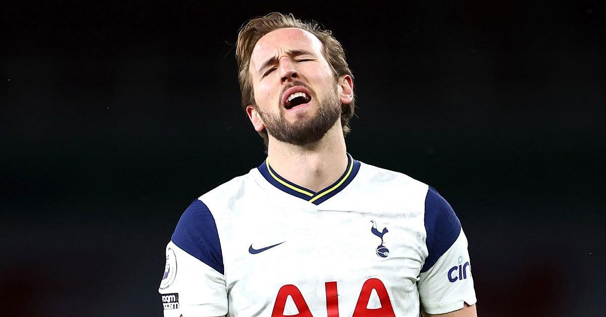 Tottenham expert John Wenham says Harry Kane intentionally refrained from passing to teammate Emerson Royal