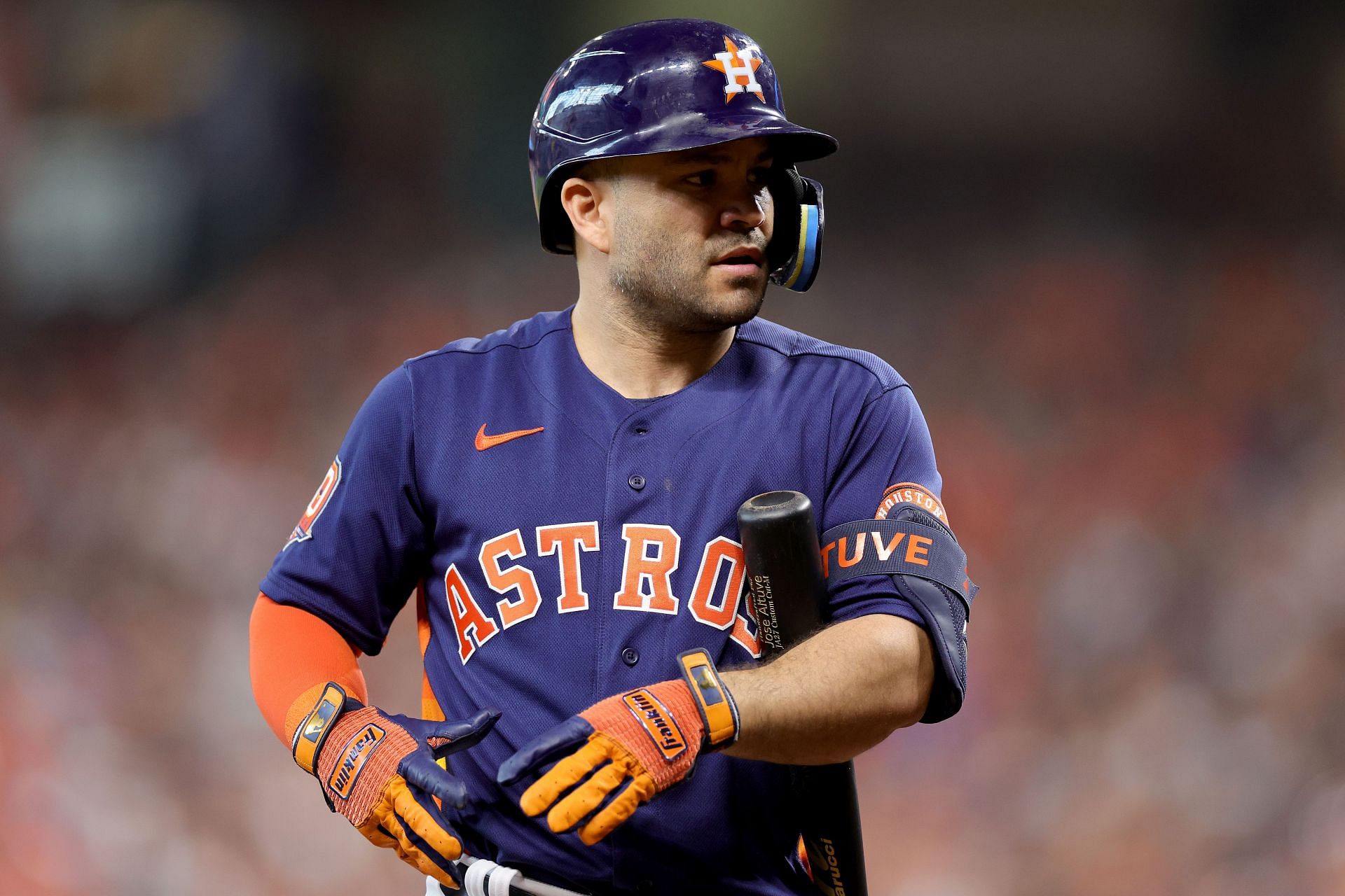 The Houston Astros Should Not Trade The Popular Jose Altuve…Yet Or Maybe  Ever…