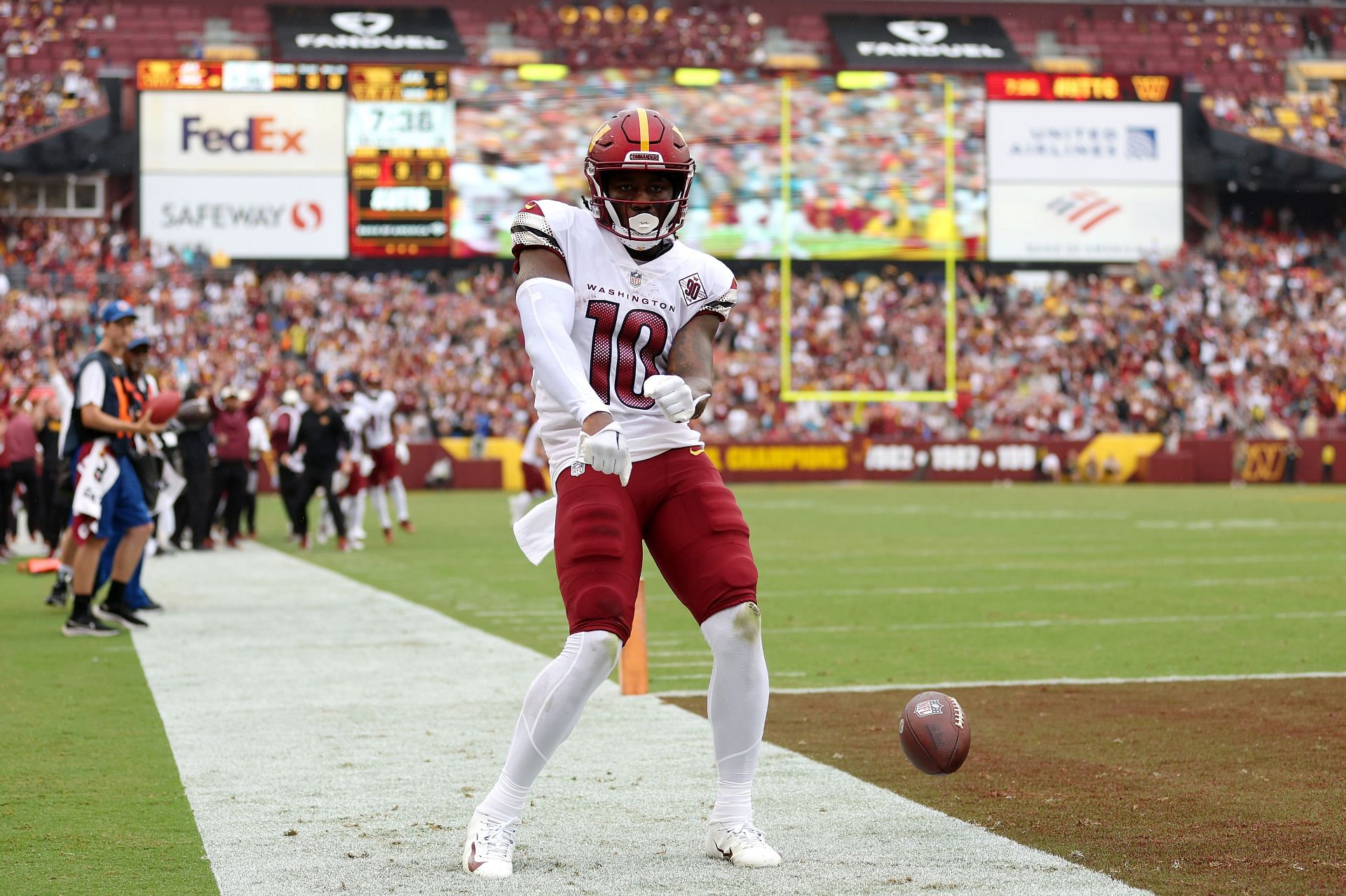 Ohio State alum Parris Campbell scores first NFL touchdown