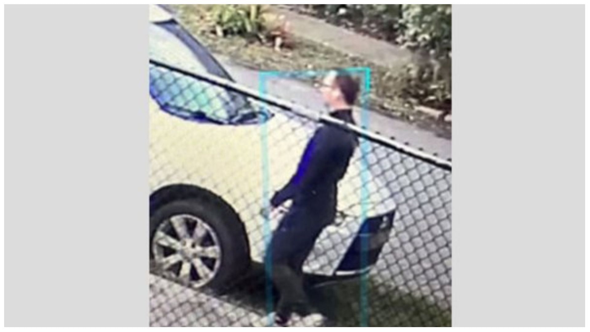 A suspect is in search for allegedly trying to kidnap a 10-year-old girl (Image via FORT LAUDERDALE POLICE DEPARTMENT)
