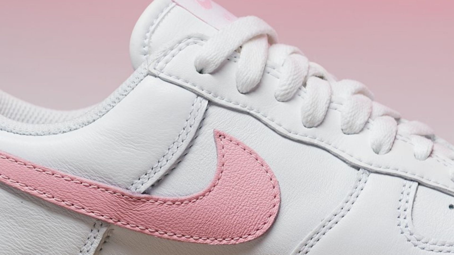 Take a closer look at the pink swoosh of the upcoming Nike Air Force 1 Low sneaker (Image via Twitter/@justfreshkicks)