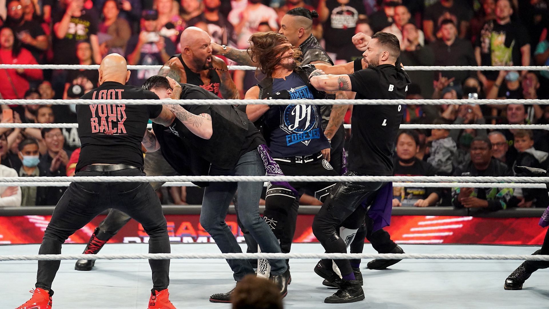 The O.C. in battle on RAW