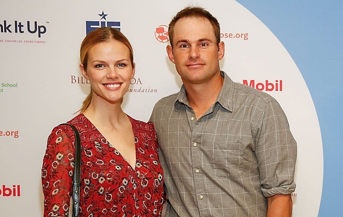 Andy Roddick and Brooklyn Decker married in 2009