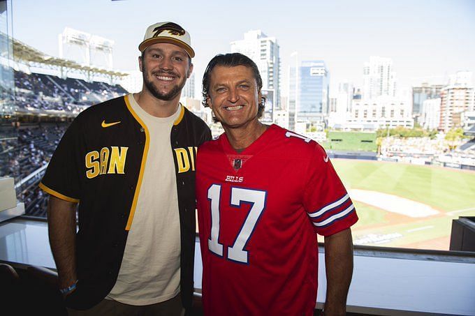 Josh Allen reveals who he's cheering for in the MLB postseason after  attending Game 2 of the NLCS