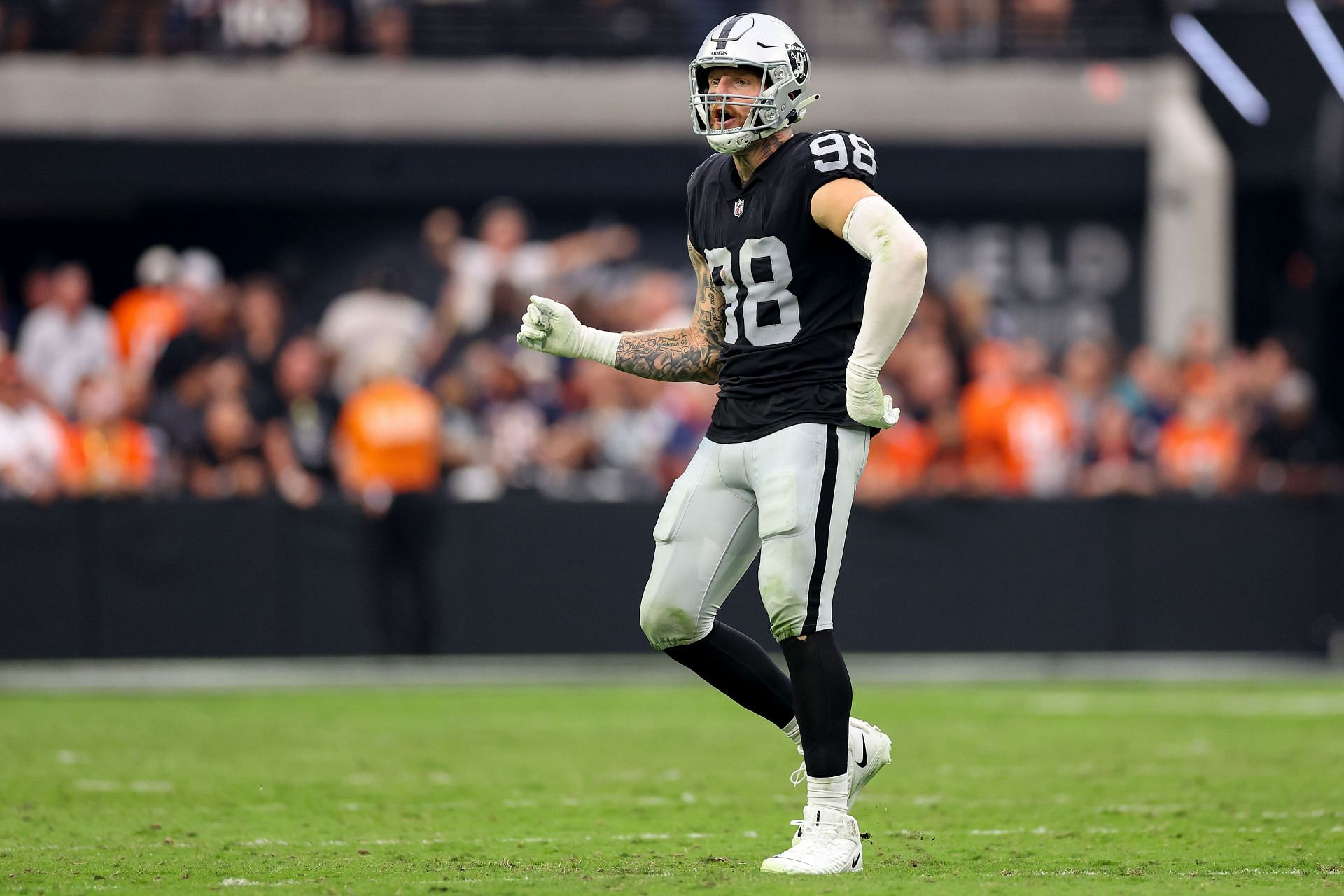 Las Vegas Raiders EDGE Maxx Crosby