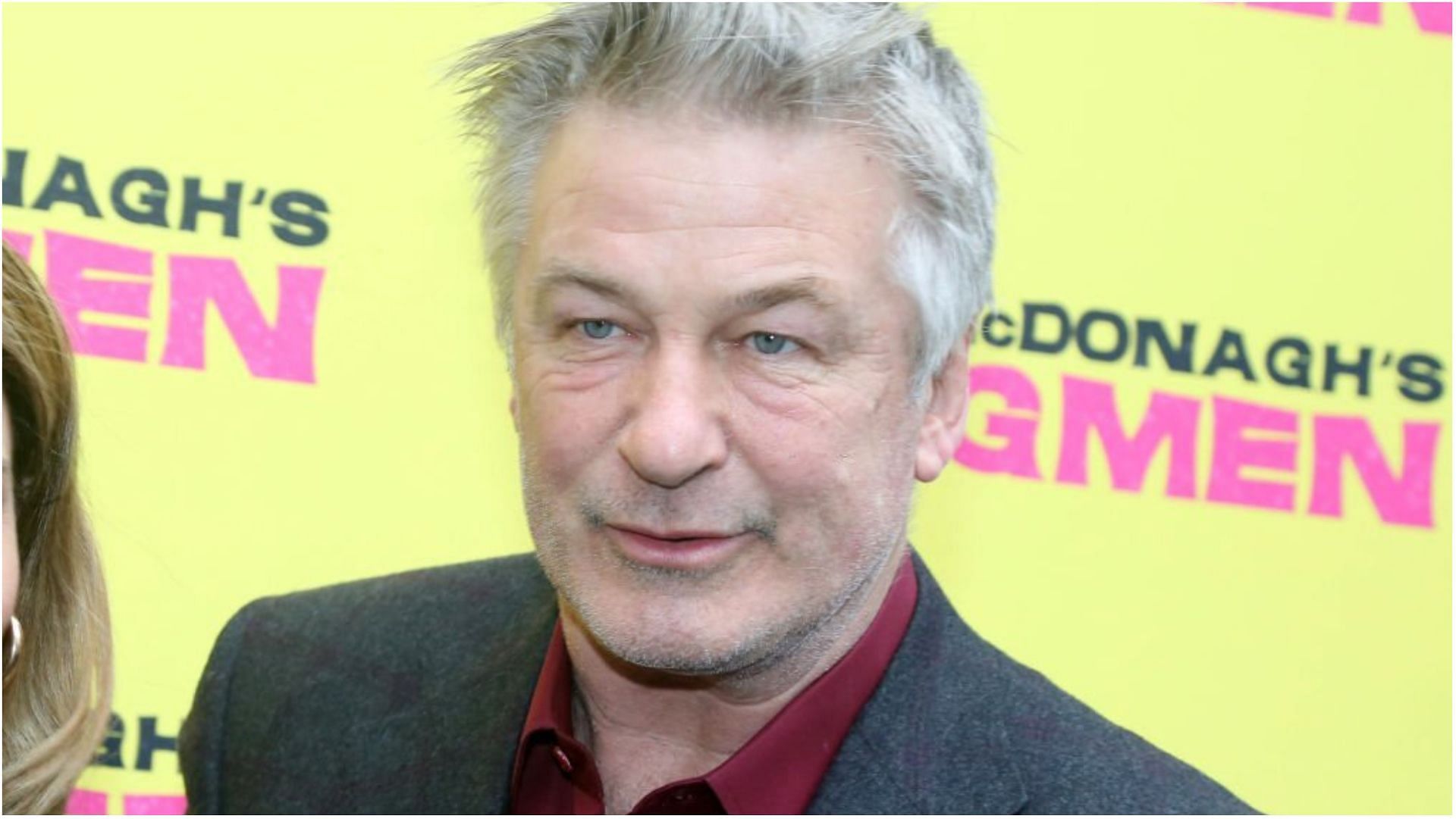 Alec Baldwin has reached a settlement with Halyna Hutchins family (Image via Bruce Glikas/Getty Images)
