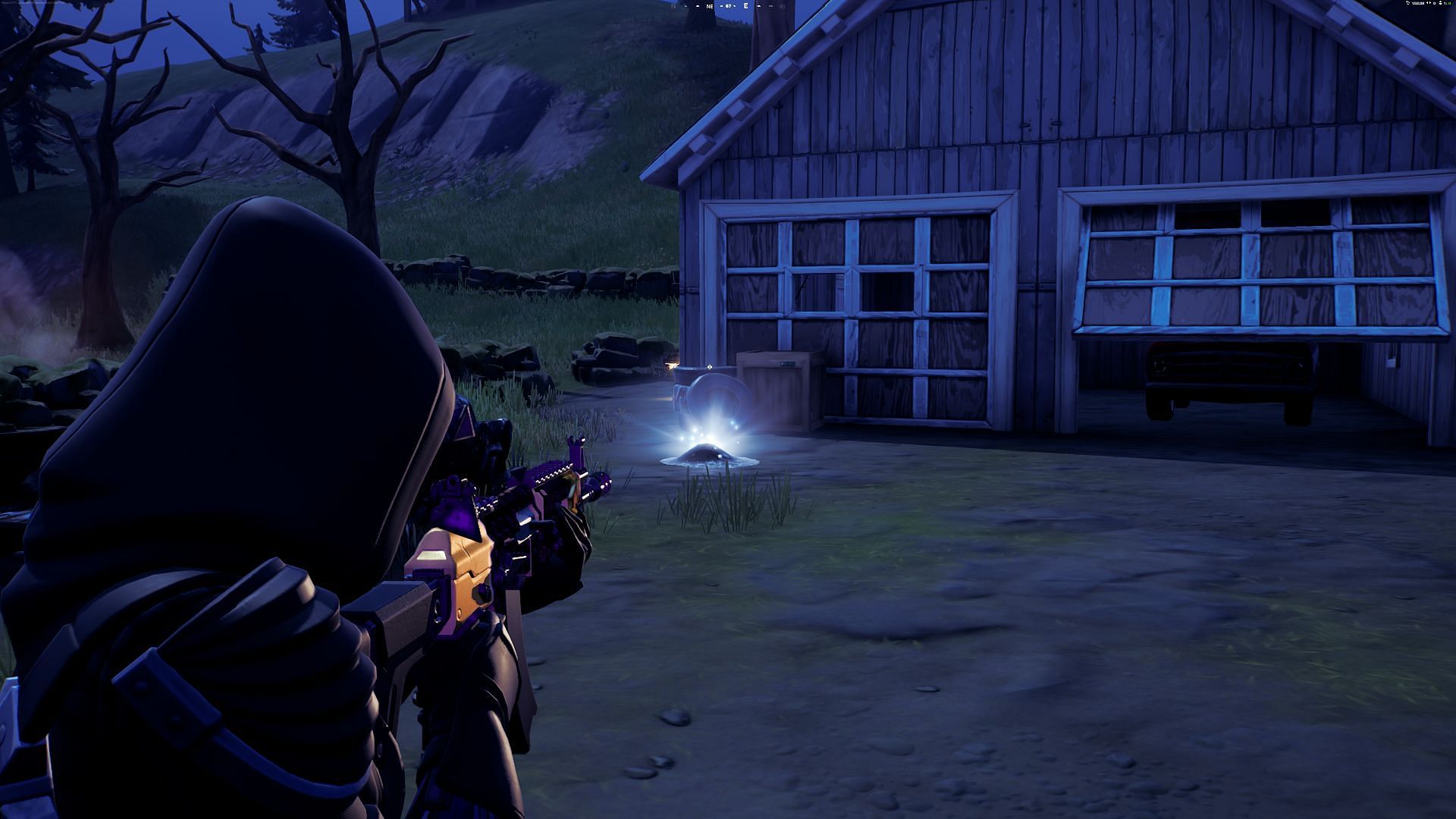 Use the car inside the shed to rotate if a gunfight breaks out (Image via Epic Games)
