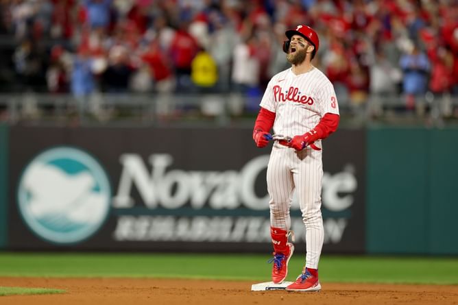 Bryce Harper: "I love this crowd. I love Philadelphia."