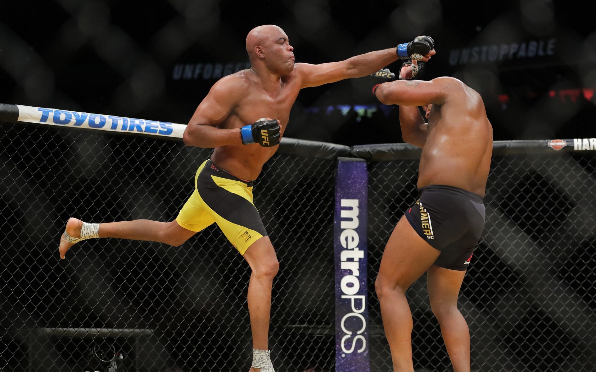 Anderson Silva during his UFC 200 fight against Daniel Cormier
