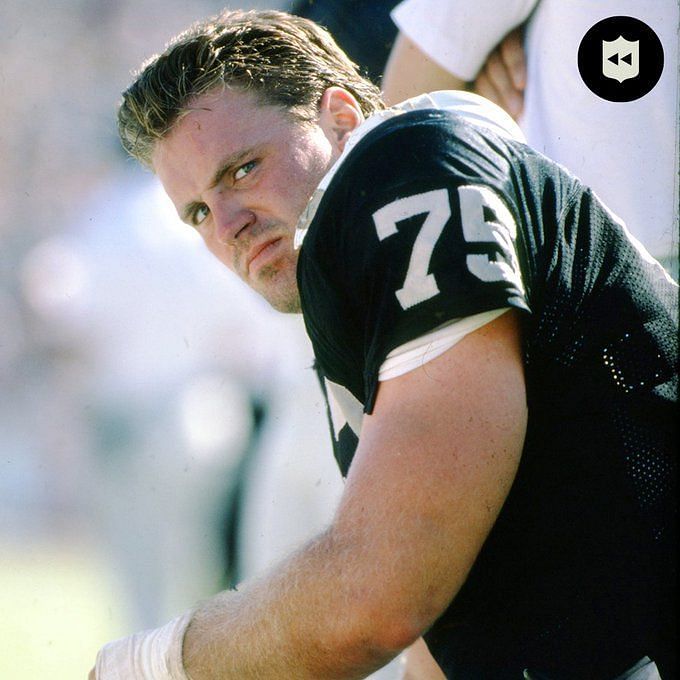 howie long college
