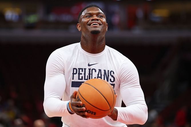 Video: “They're the doctor apparently” - Zion Williamson sarcastically remarks on Twitter posts commenting on tweaking his ankle