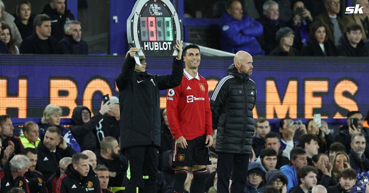 Manchester United manager Erik ten Hag (right) with Cristiano Ronaldo (center).
