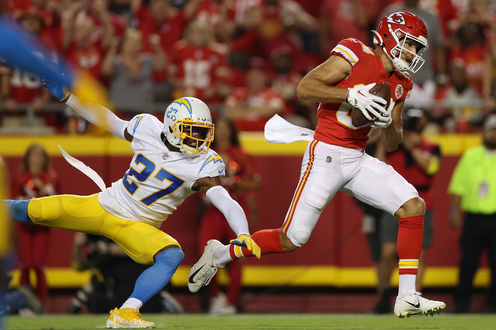 Los Angeles Chargers v Kansas City Chiefs