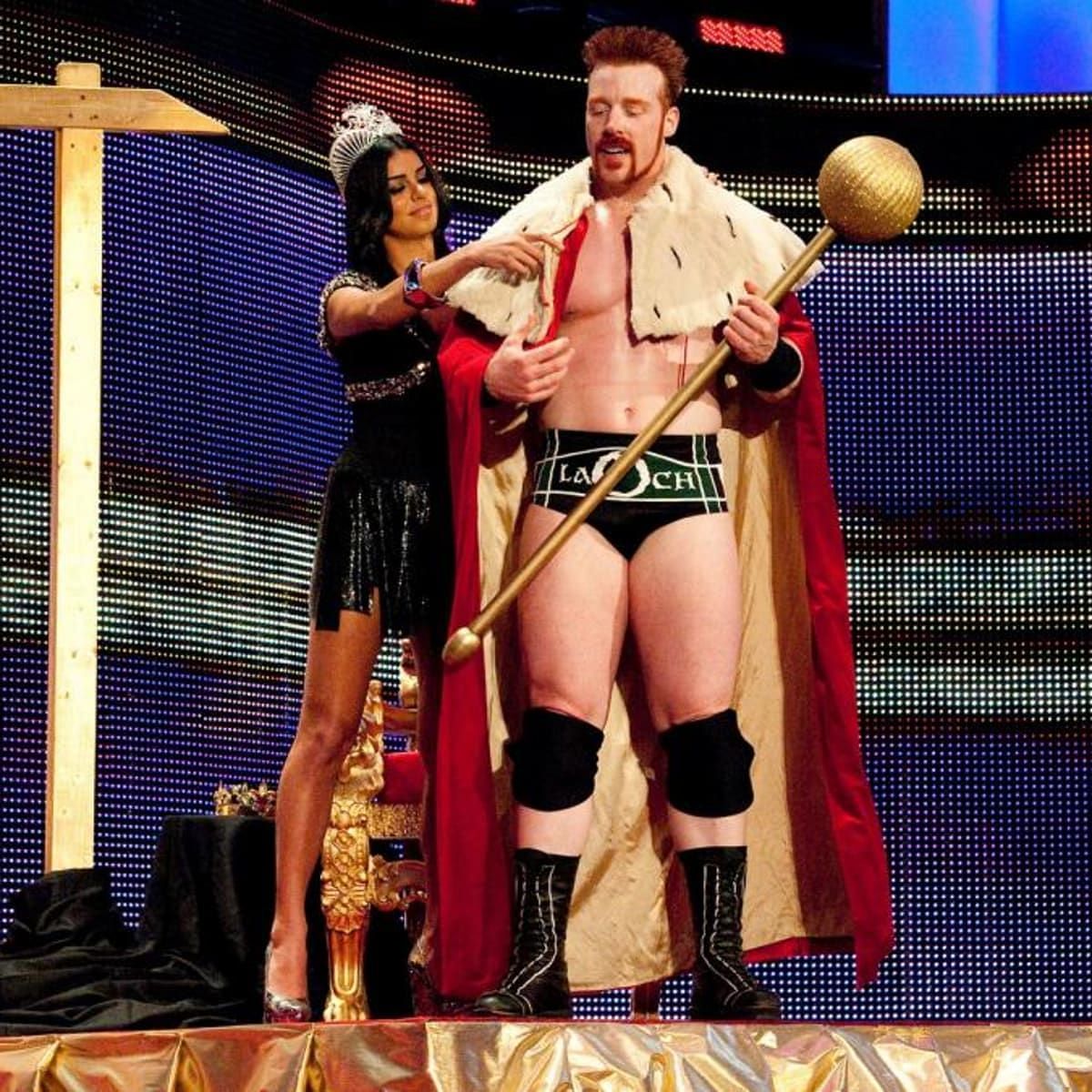 Sheamus had a strange scepter as the King