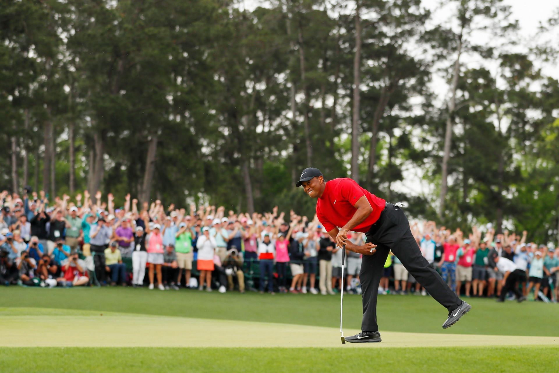 Tiger Woods (Image via Kevin C. Cox/Getty Images)