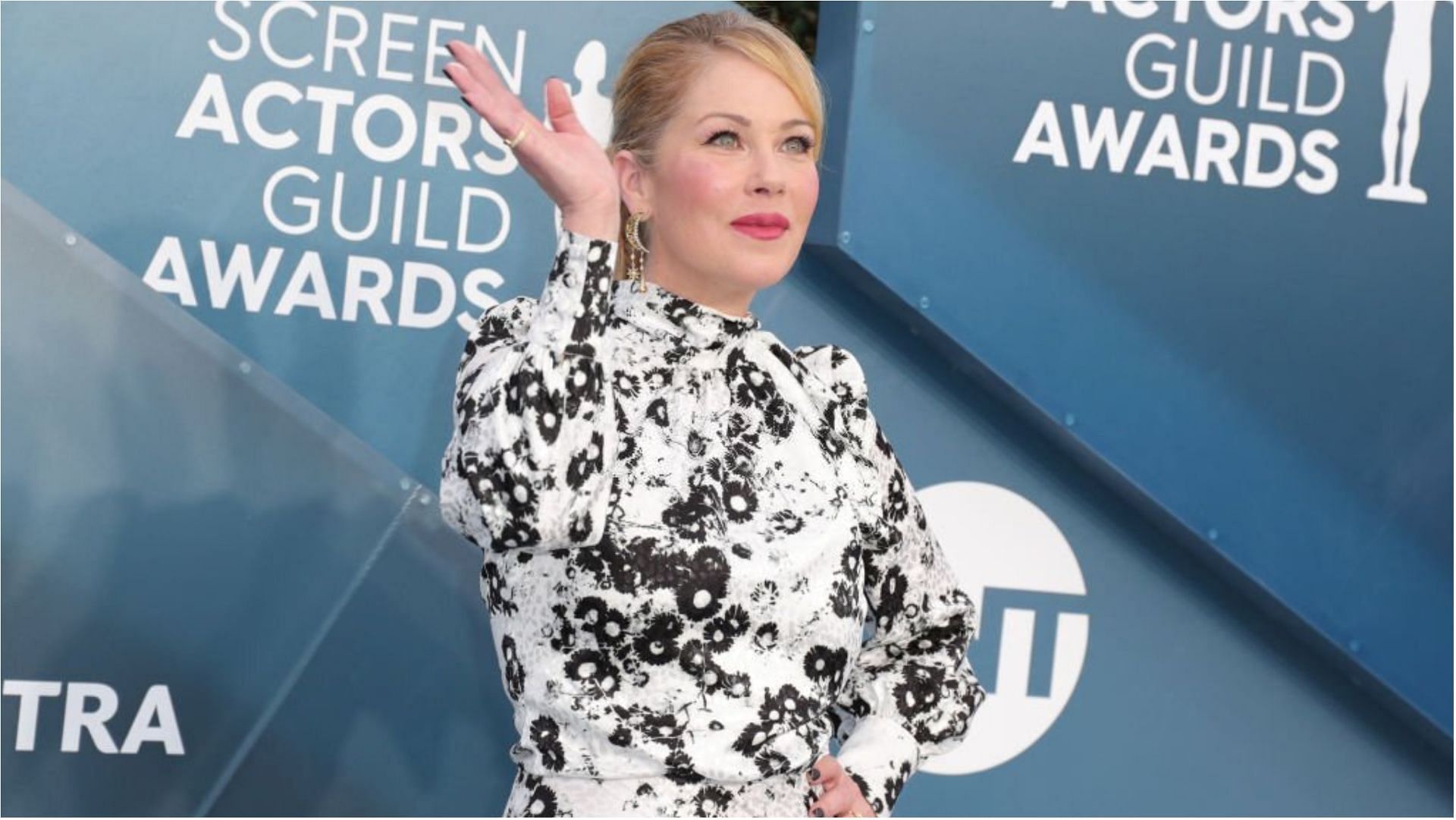 Christina Applegate went out for the first time after being diagnosed with MS in 2021 (Image via Leon Bennett/Getty Images)