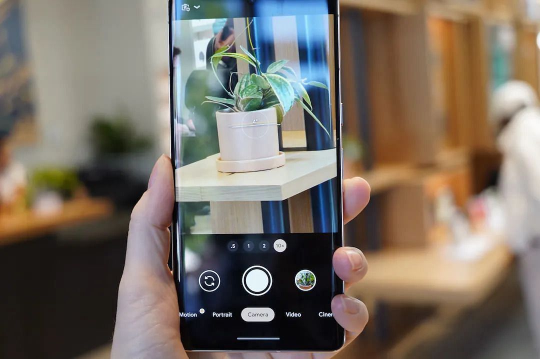 The 7 Pro has one of the best smartphone camera systems (Image via Google)