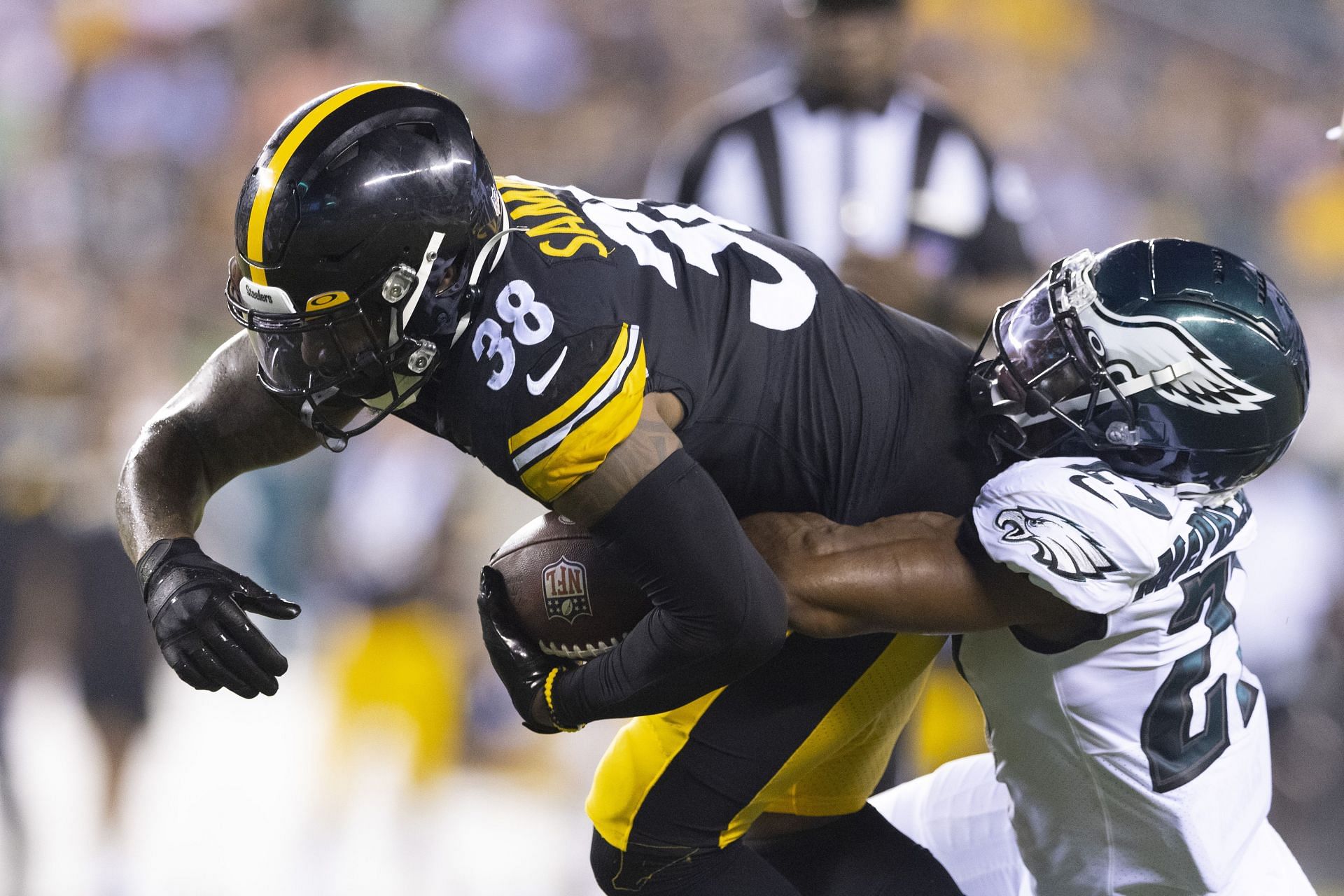 Pittsburgh Steelers v Philadelphia Eagles