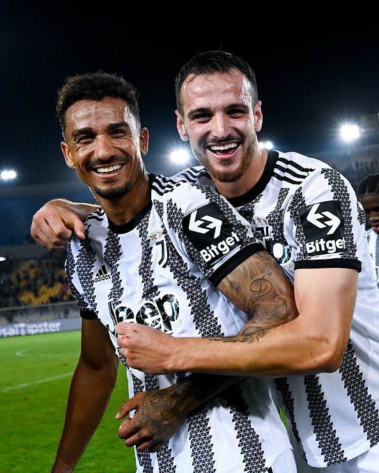 Resmi Twitter'da görüntüle