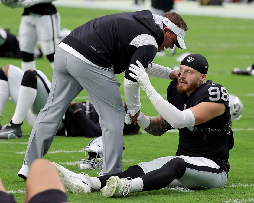 Maxx Crosby gets physical in Raiders' spirited first practice of