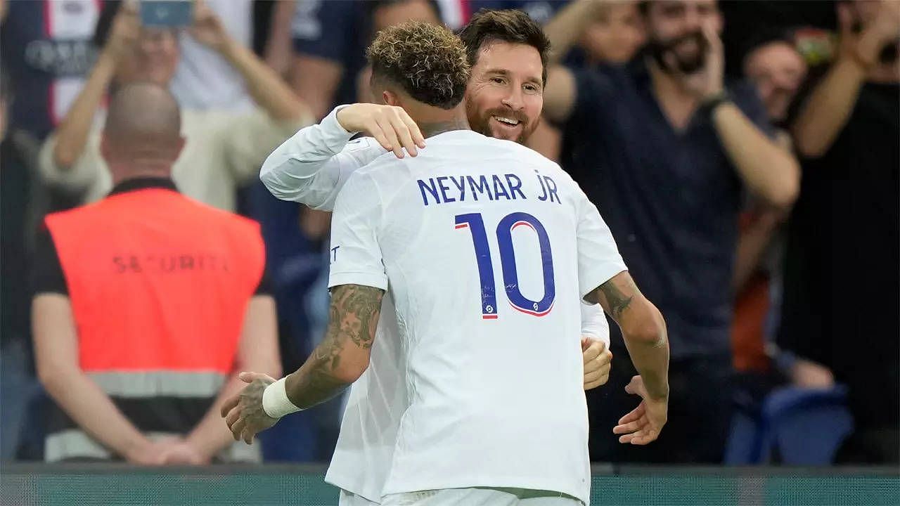 Lionel Messi and Neymar celebrate one of PSG
