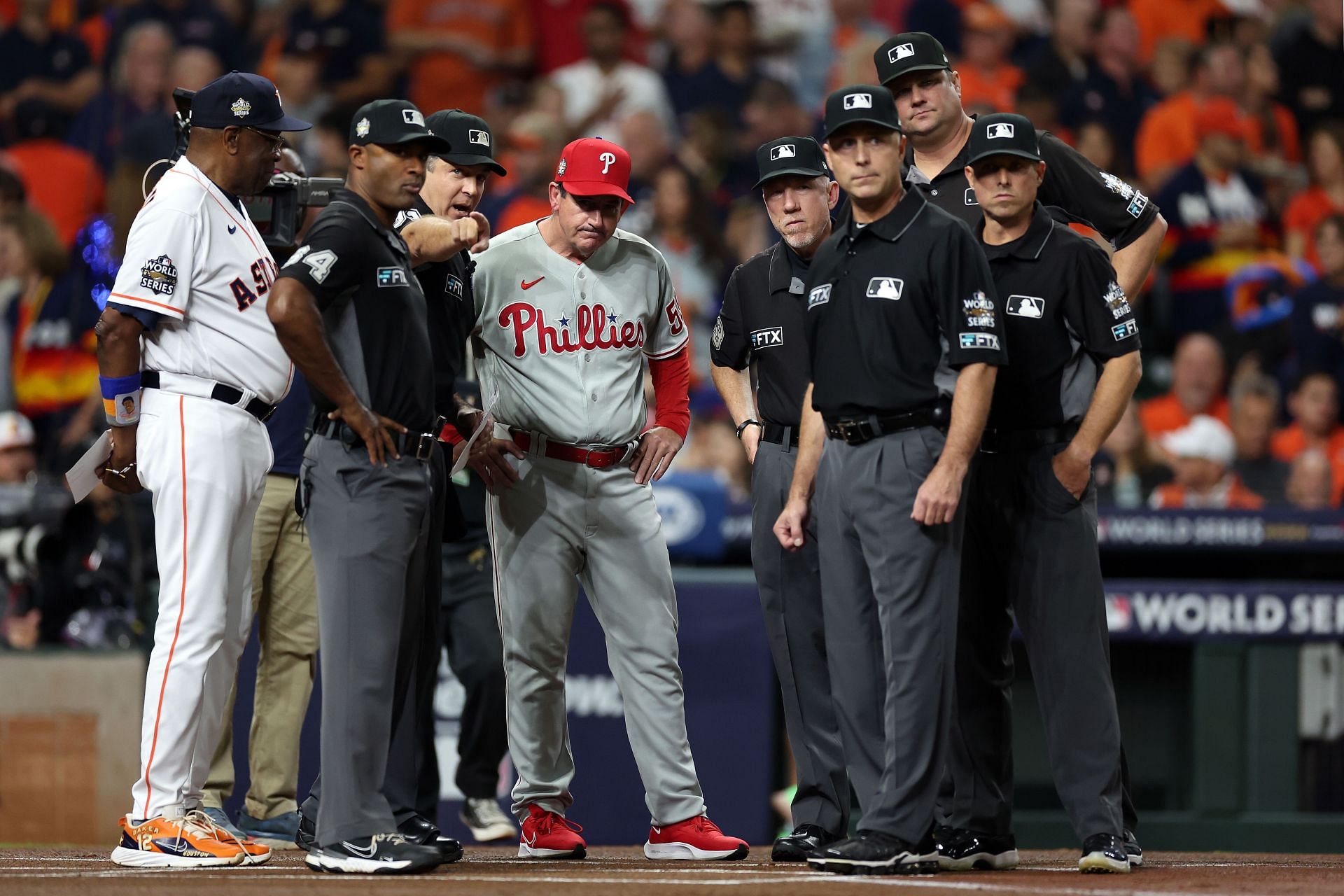 World Series umpires: Who is on crew for Phillies vs. Astros in 2022? -  DraftKings Network