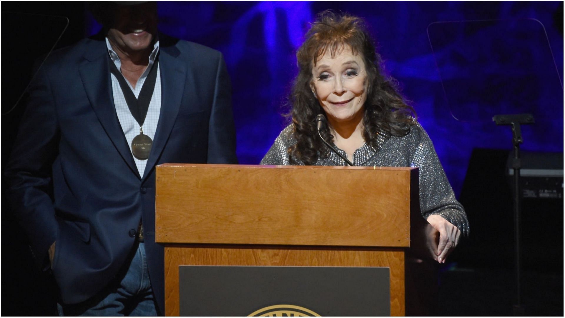 Loretta Lynn recently died at the age of 90 (Image via Rick Diamond/Getty Images)