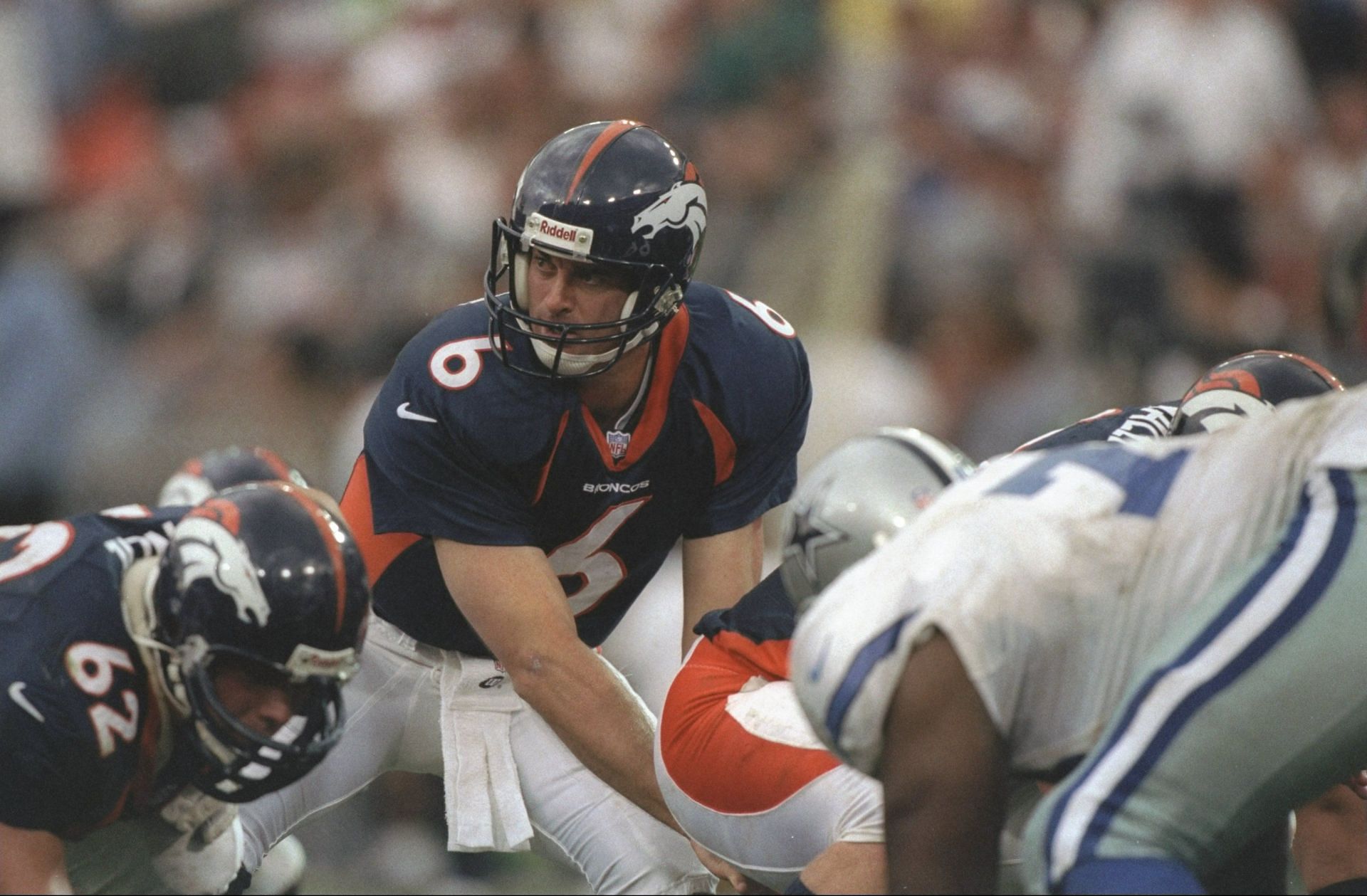 Bubby Brister under center with the Denver Broncos