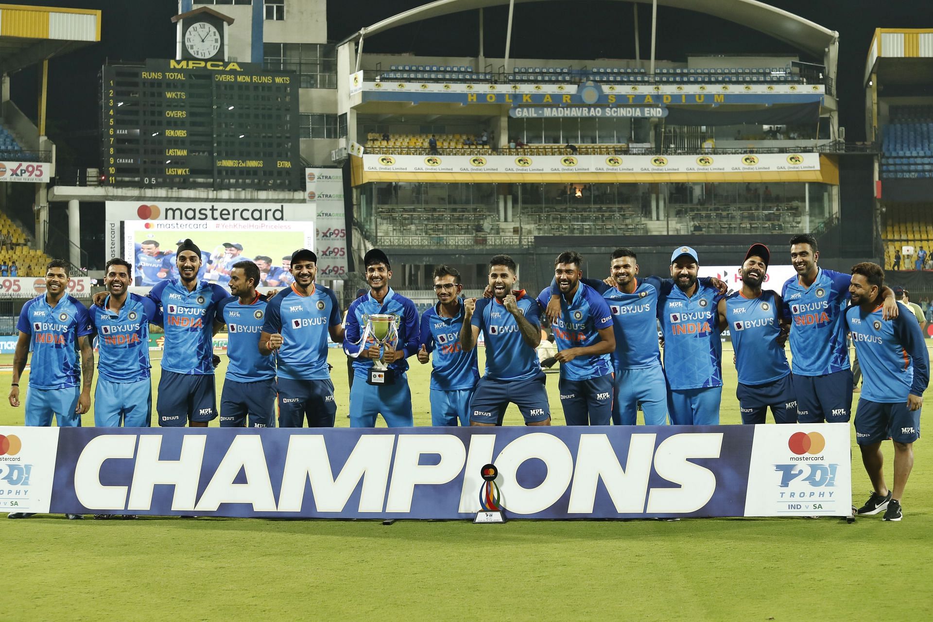 3rd T20 International: India v South Africa