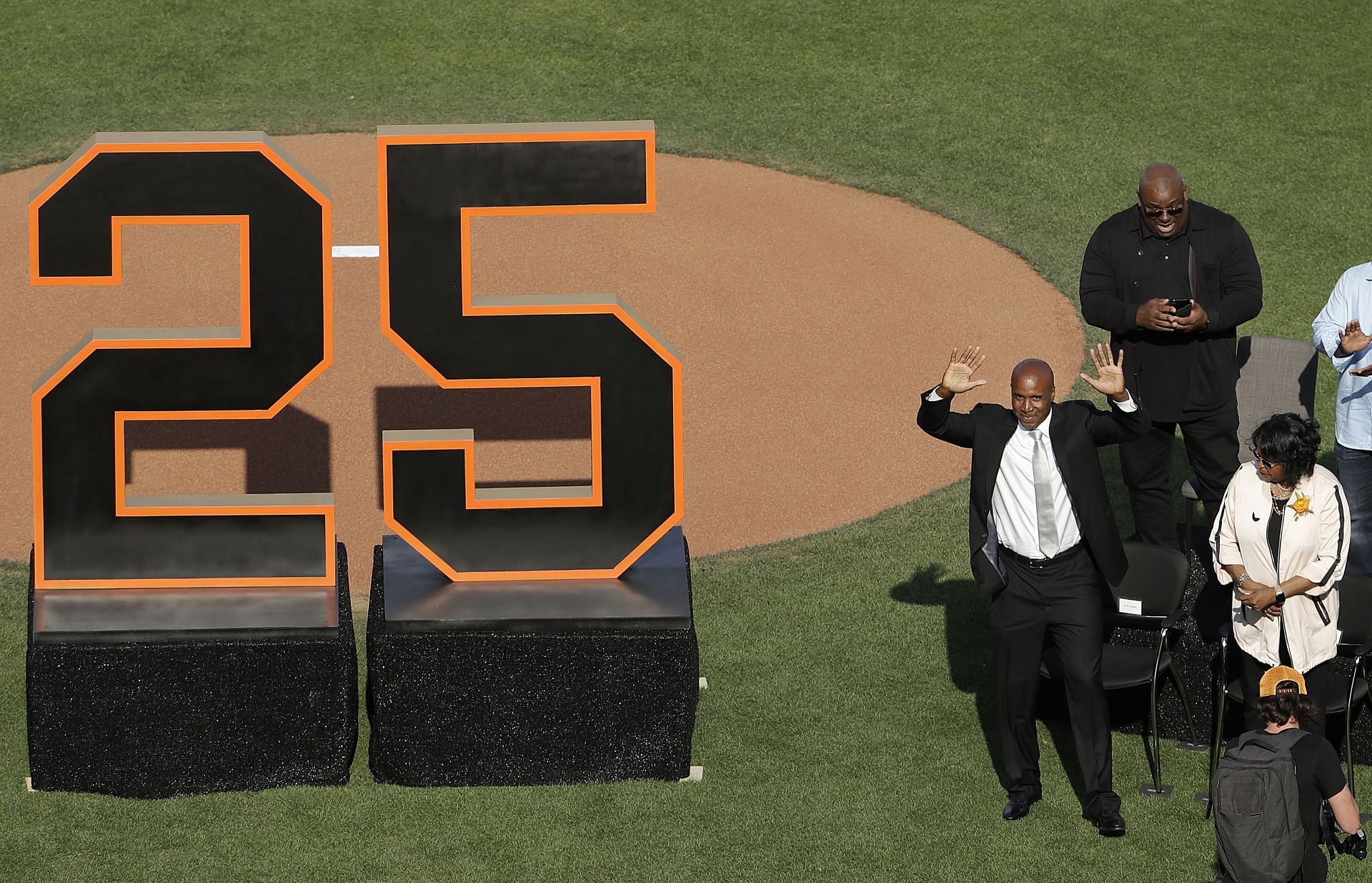 Despite Following in His Footsteps, Barry Bonds Was Once Left