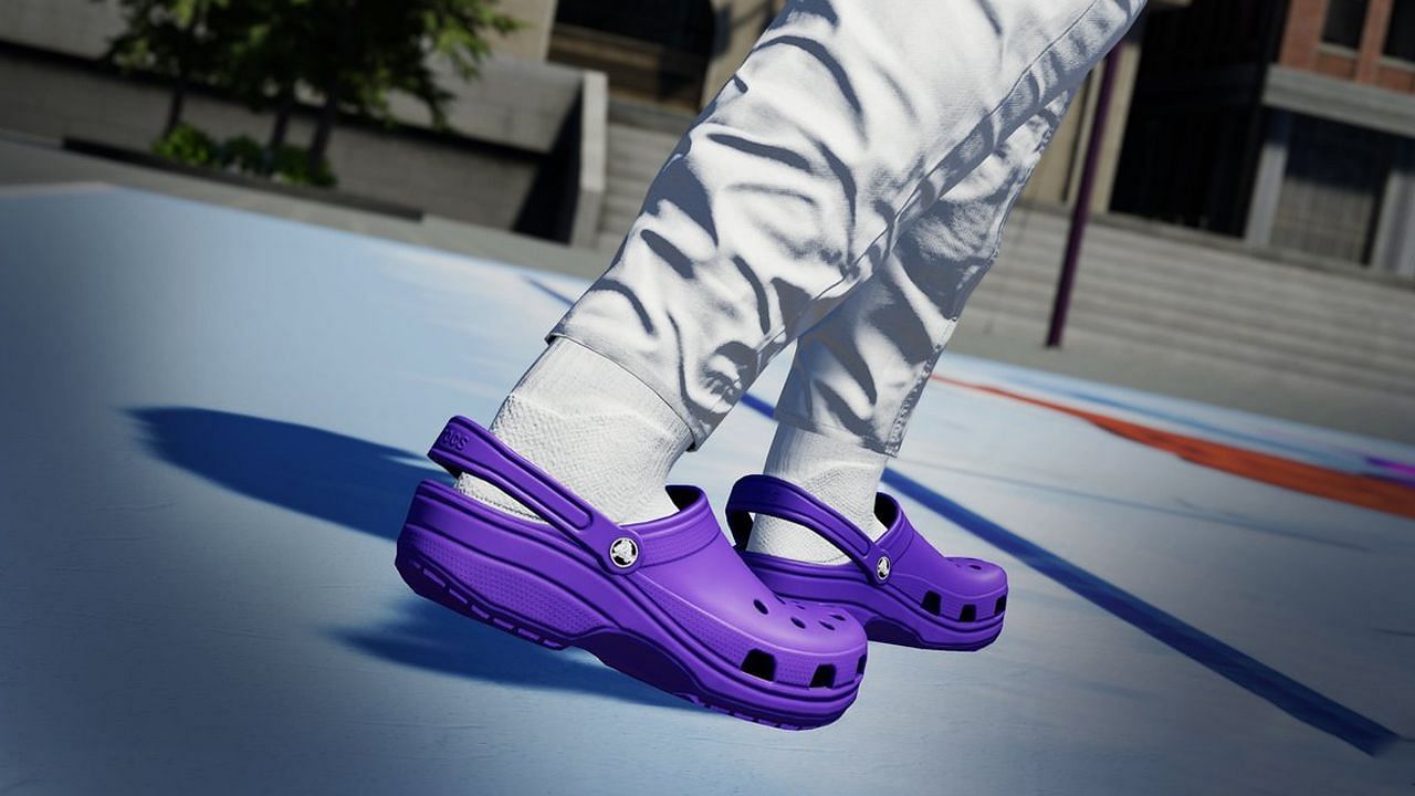 Solid-colored Crocs cost 15,000 VC in NBA 2K23 (Image via 2K Sports)