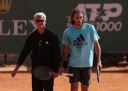 Stefanos Tsitsipas (R) and his father at the 2022 Rolex Monte-Carlo Masters.