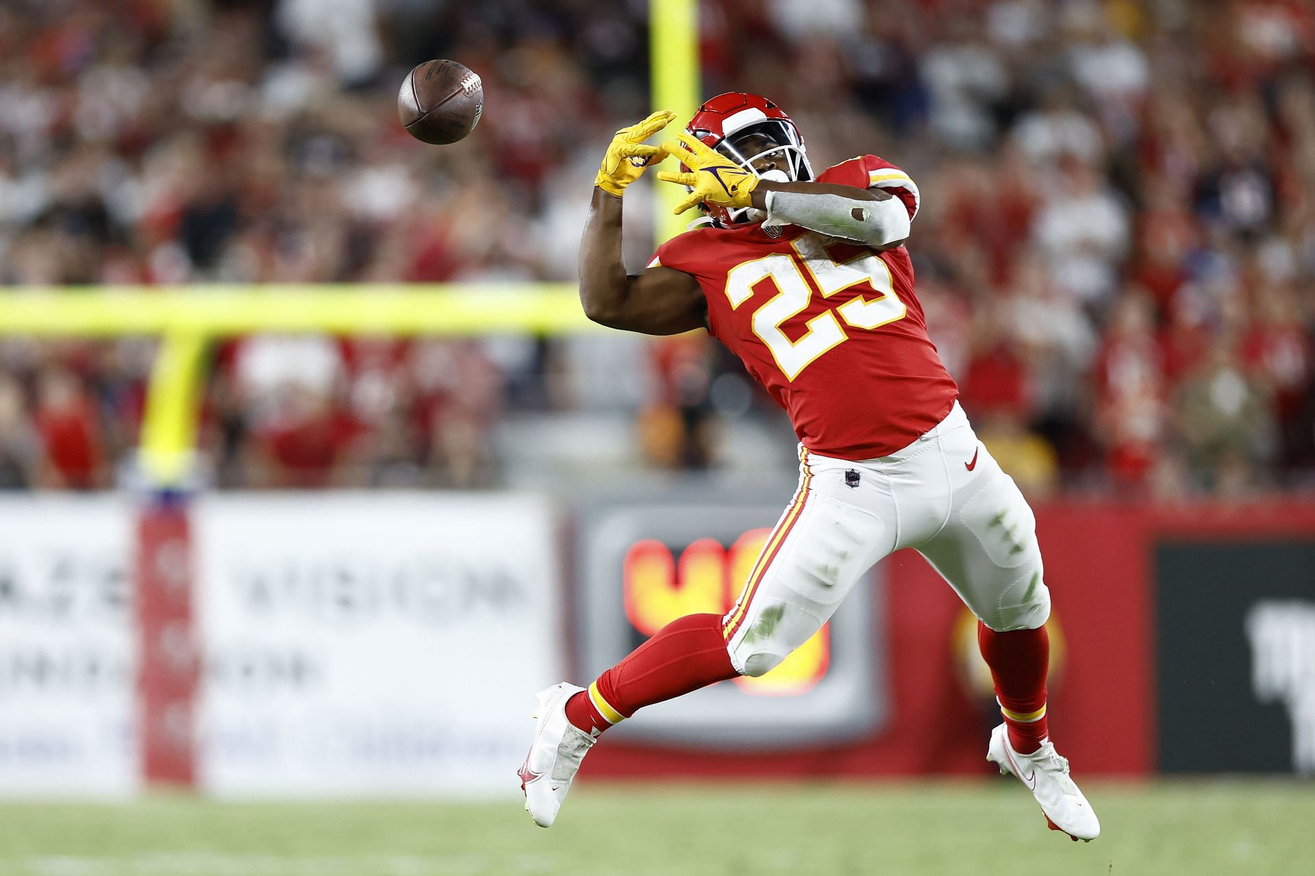 Clyde Edwards-Helaire Ranked as Top Kansas City Chiefs Trade Candidate -  Sports Illustrated Kansas City Chiefs News, Analysis and More