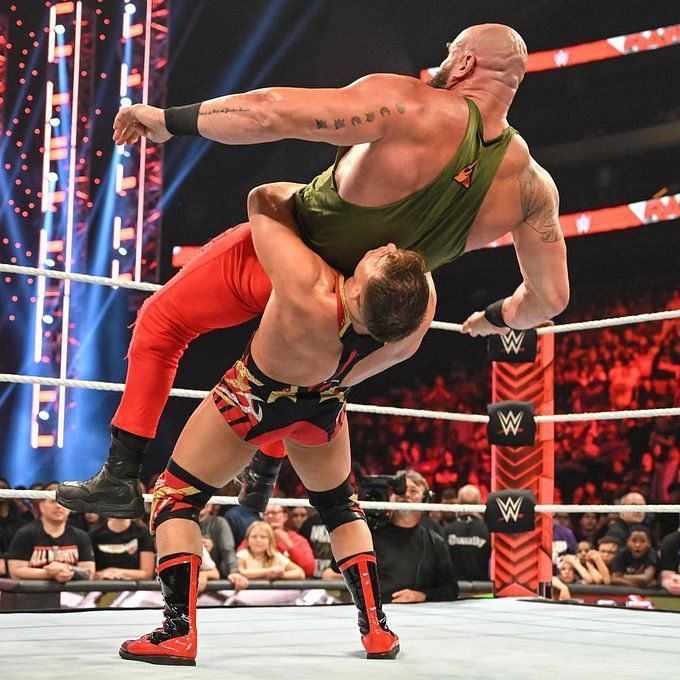 Twitter erupts after WWE star hits Braun Strowman with a huge suplex on RAW