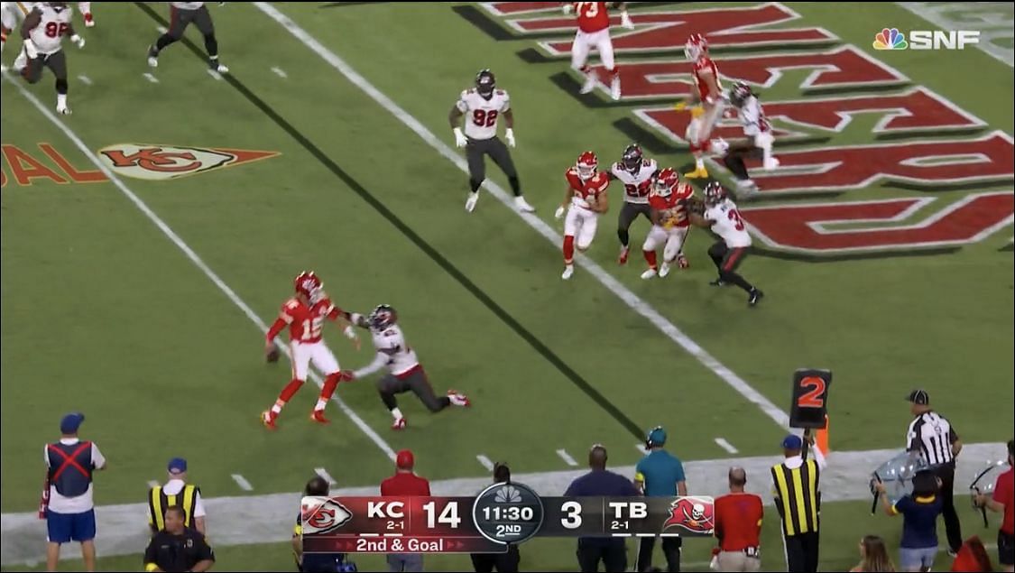 Fans go berserk after Patrick Mahomes' TD scramble