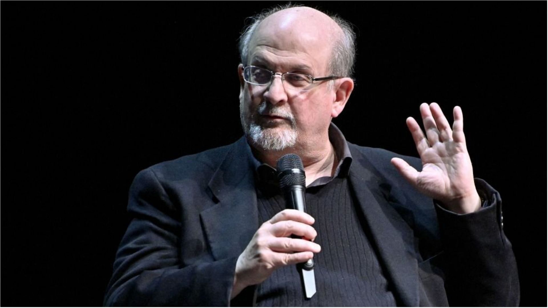 Salman Rushdie was stabbed when he was preparing for a speech (image via Herbert Neubauer/Getty Images)