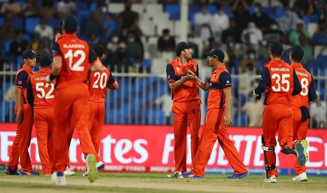 United Arab Emirates vs Netherlands T20 World Cup 2022: Toss result and playing 11s for today's match, umpires list and pitch report